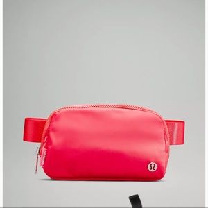 Lululemon Everyday Belt Bag NWT